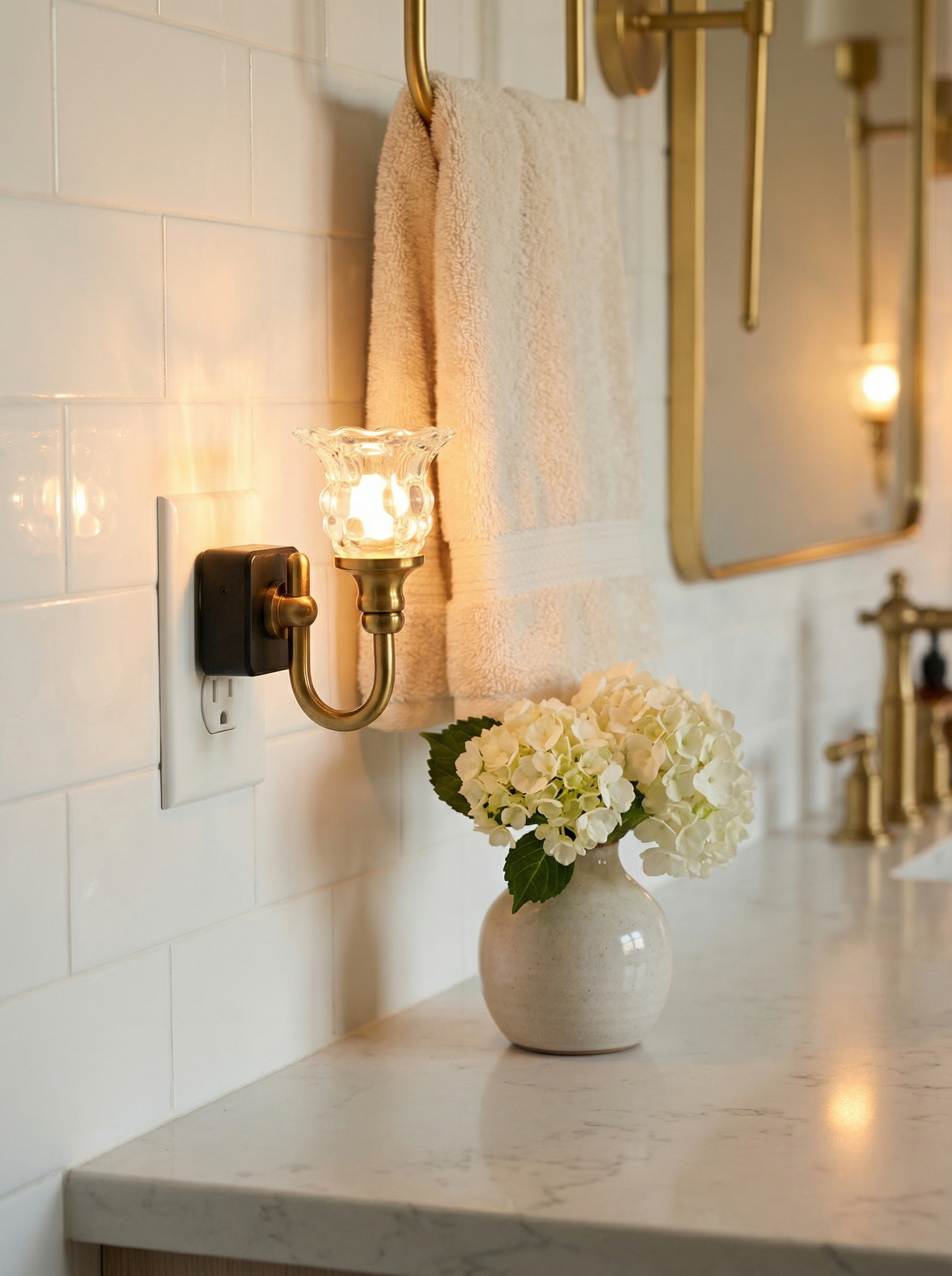 LumeArc™ Vintage Glass Light (Pack of 2)